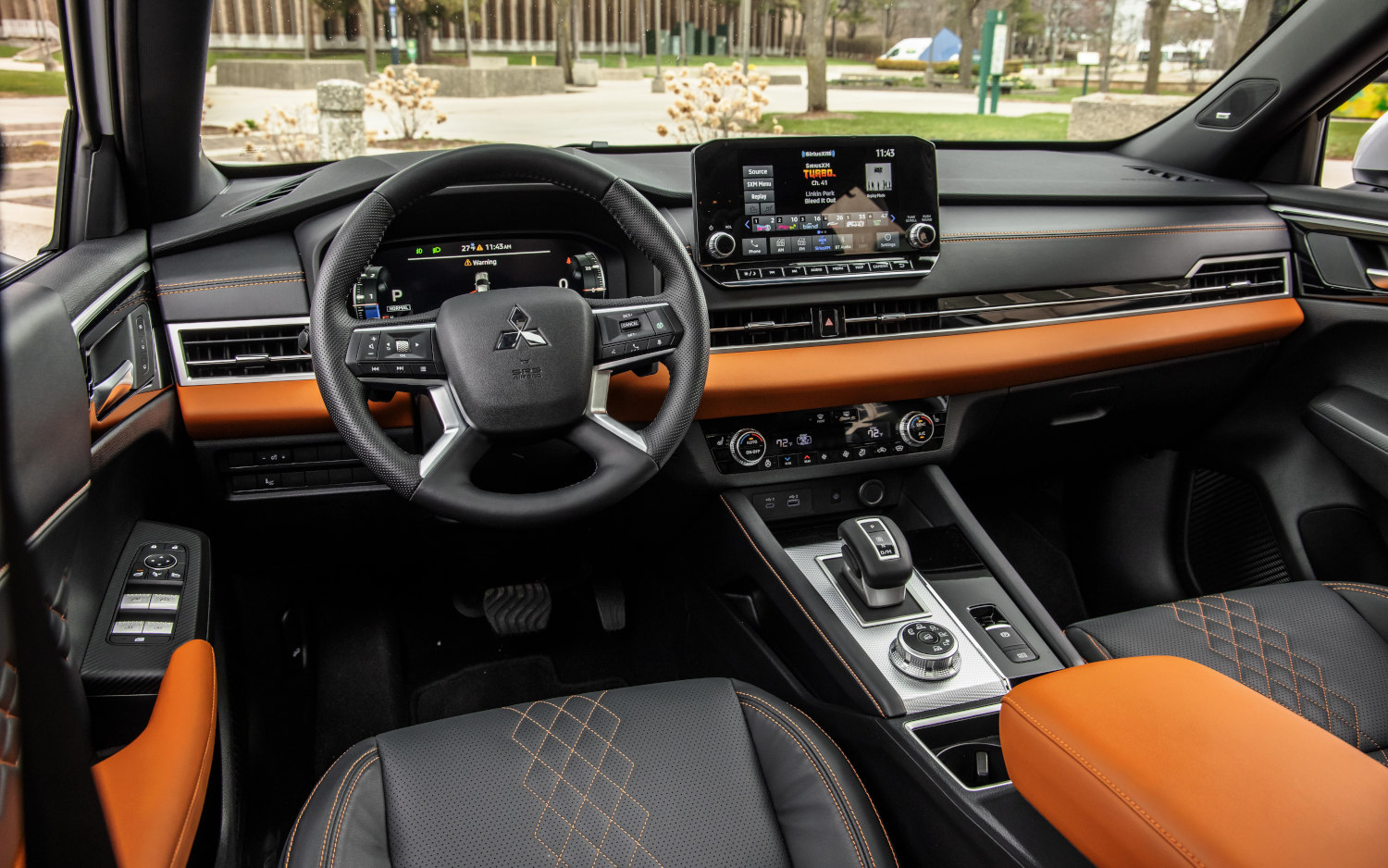 Comparison Mitsubishi Outlander SEL 2022 vs Mazda CX5 GT Sport